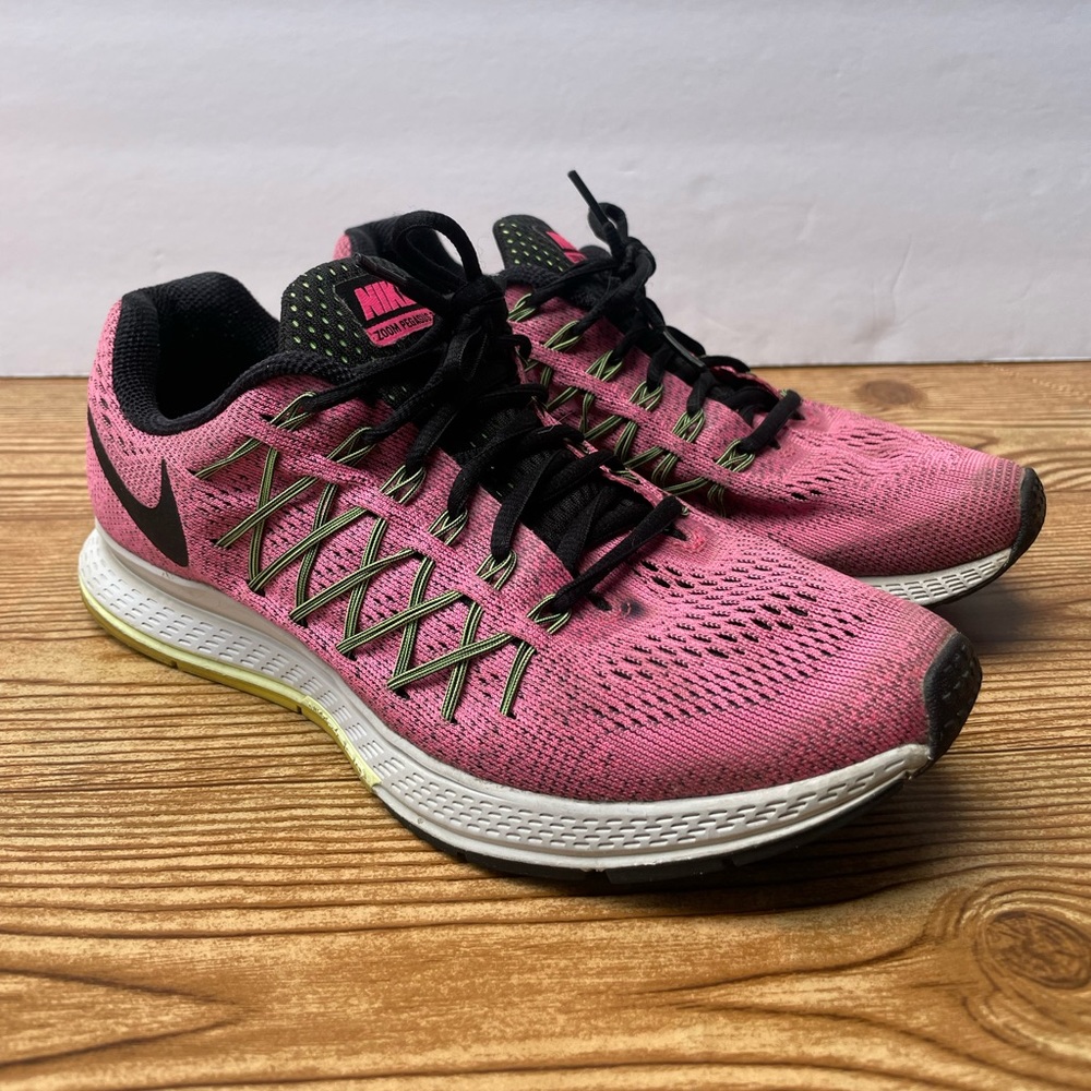Nike Zoom Pegasus 32 Pink Women's size 8.5